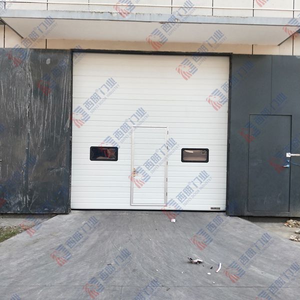 工業(yè)提升門使用時應(yīng)注意什么？